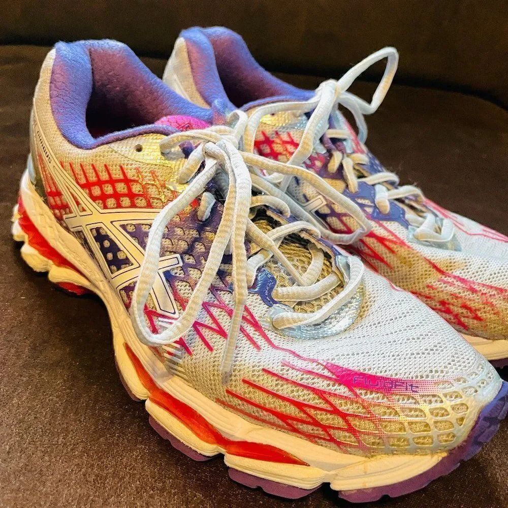 Asics GEL Nimbus 17 Light Grey Purple Ruby Red Womens running 7 US 38 EUR